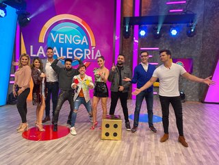 Laura González feet photo thumbnail