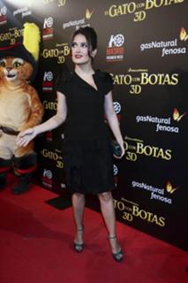 Salma Hayek feet photo thumbnail