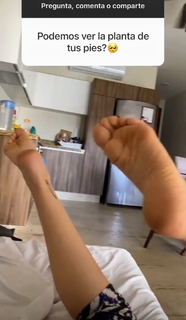 Yoseline Hoffman feet photo thumbnail