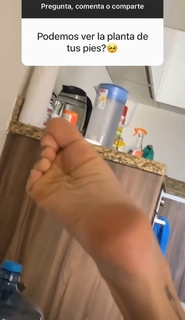 Yoseline Hoffman feet photo thumbnail