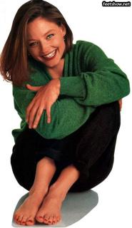 Jodie Foster feet photo thumbnail