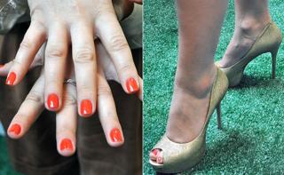 Paolla Oliveira feet photo thumbnail