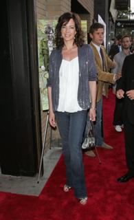 Allison Janney feet photo thumbnail