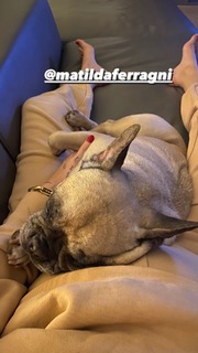 Chiara Ferragni feet photo thumbnail