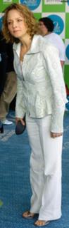 Jodie Foster feet photo thumbnail