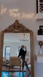 Nastia Liukin feet photo thumbnail