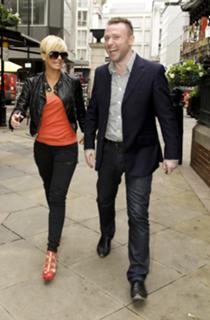 Kerry Katona feet photo thumbnail