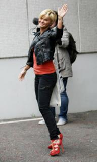 Kerry Katona feet photo thumbnail