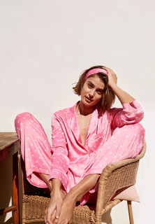 Taylor Hill feet photo thumbnail