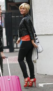 Kerry Katona feet photo thumbnail