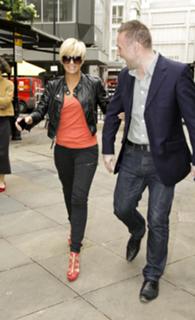 Kerry Katona feet photo thumbnail