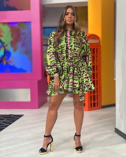 Galilea Montijo feet photo thumbnail
