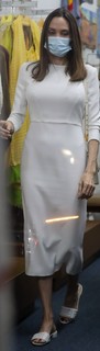 Angelina Jolie feet photo thumbnail