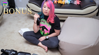 Kanako Urai feet photo thumbnail