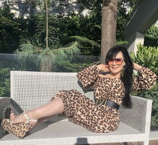 Maribel Guardia feet photo thumbnail