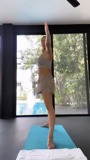 Malgorzata Rozenek feet photo thumbnail