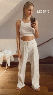 Lena Gercke feet photo thumbnail