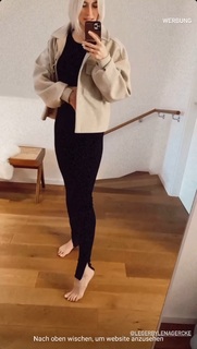 Lena Gercke feet photo thumbnail