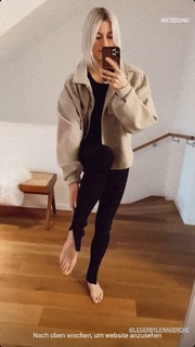 Lena Gercke feet photo thumbnail