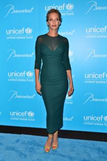 Uma Thurman feet photo thumbnail