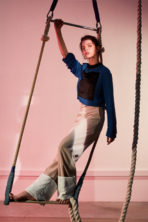 Anya Taylor-Joy feet photo thumbnail