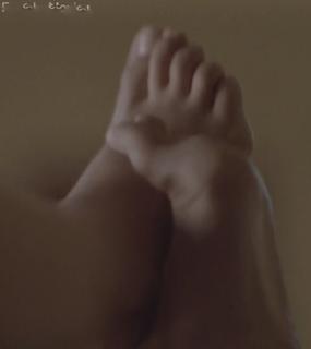 Hannah Ware feet photo 1
