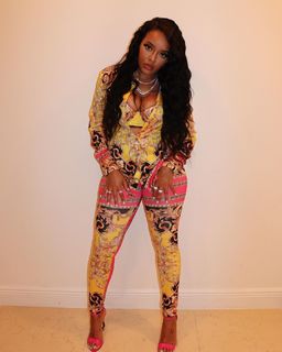 Angela Simmons feet photo thumbnail
