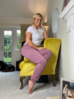 Kerry Katona feet photo thumbnail