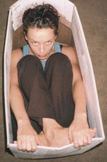 Kylie Minogue feet photo thumbnail