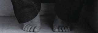 Kylie Minogue feet photo thumbnail