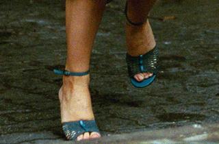 Kylie Minogue feet photo thumbnail