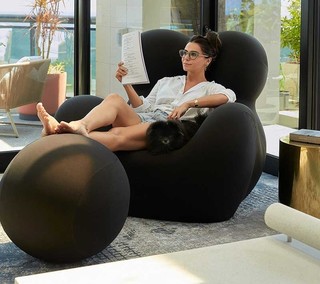 Giovanna Antonelli feet photo thumbnail
