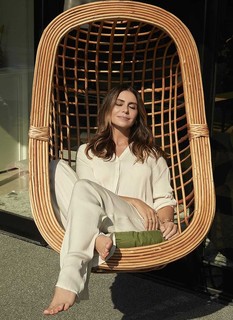 Giovanna Antonelli feet photo thumbnail