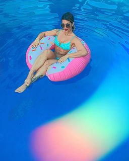 Kelly Key feet photo thumbnail