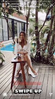 Malgorzata Rozenek feet photo thumbnail