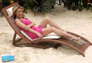 Kylie Minogue feet photo thumbnail