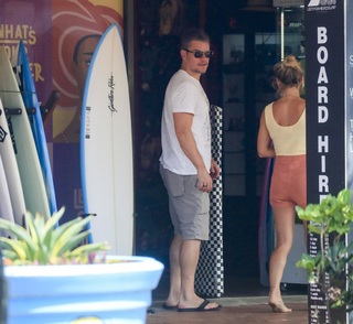 Elsa Pataky feet photo thumbnail