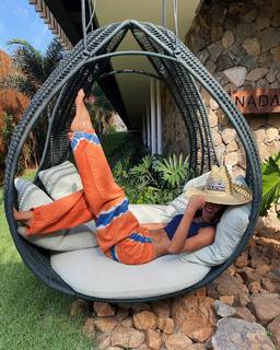 Bruna Marquezine feet photo thumbnail