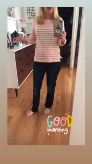 Angela Kinsey feet photo thumbnail