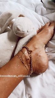 Malgorzata Rozenek feet photo thumbnail