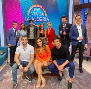 Cynthia Rodríguez feet photo thumbnail