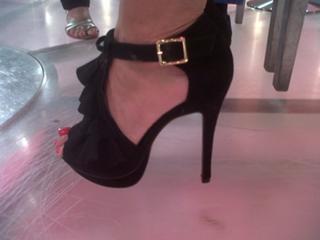 Cristina Ferreira feet photo thumbnail