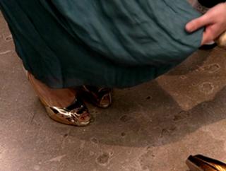 Molly Sims feet photo thumbnail