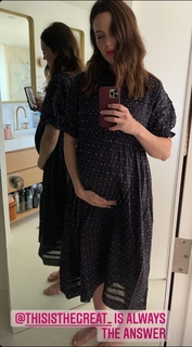 Mandy Moore feet photo thumbnail