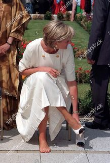 Princess Diana feet photo 4