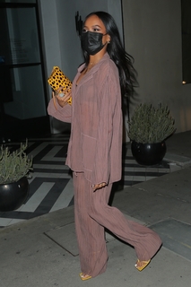 Karrueche Tran feet photo thumbnail