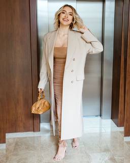 Hadise feet photo thumbnail