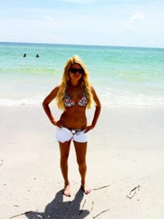 Chanel West Coast feet photo thumbnail