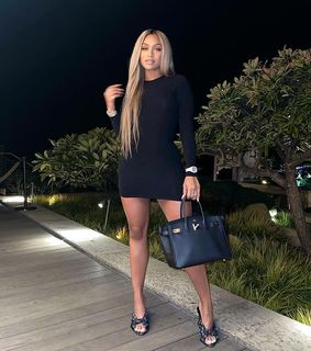 Jilly Anais feet photo thumbnail