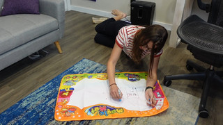 Rachel Ballinger feet photo thumbnail